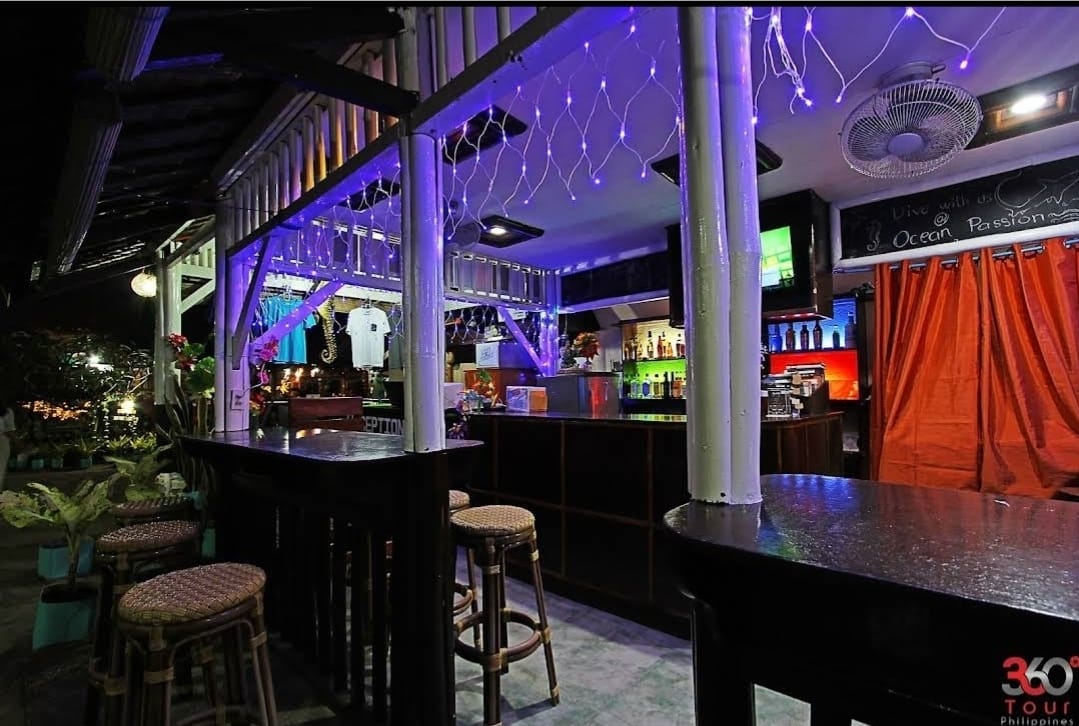 Bon Appetit dining space at Slams Garden
