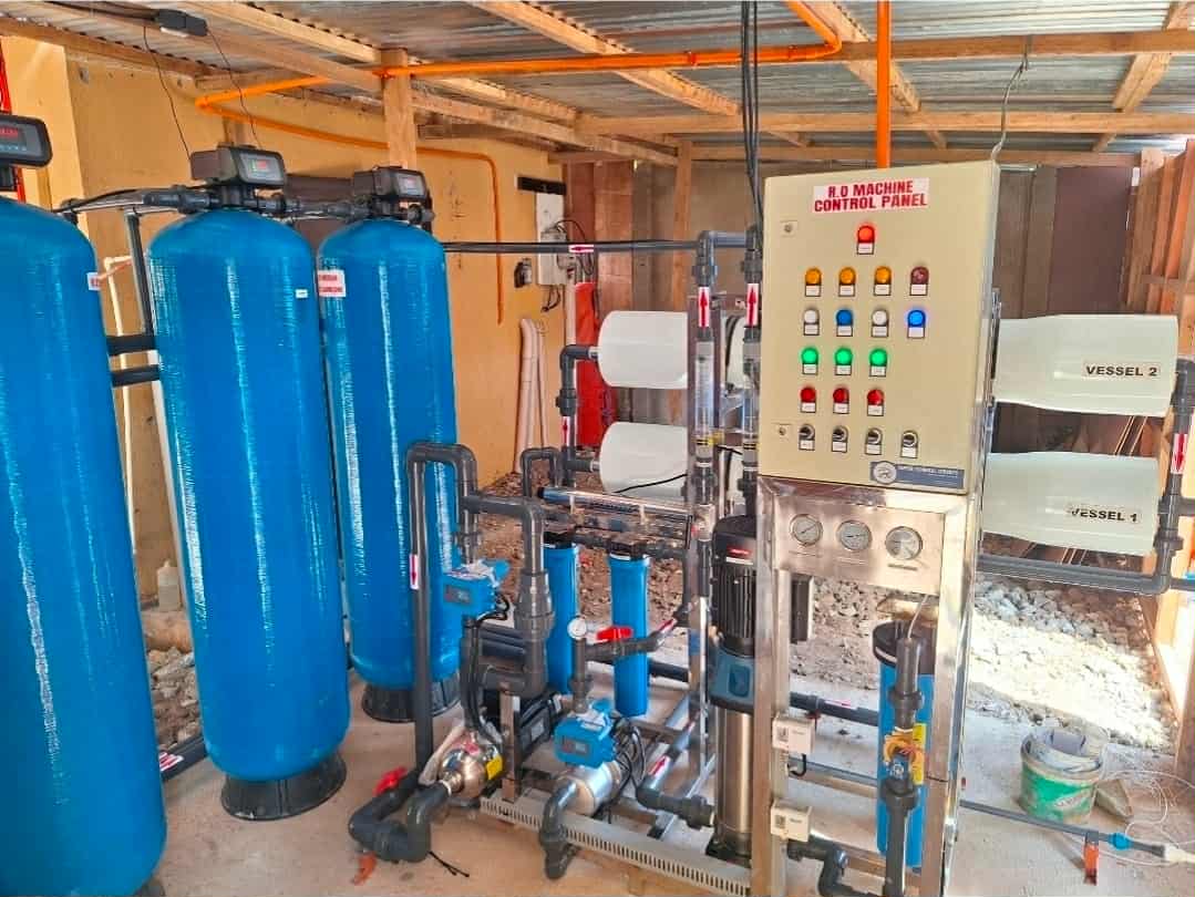 Reverse osmosis water system at Ocean Passion Malapascua